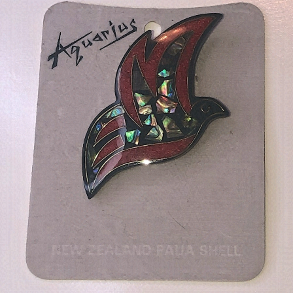 VTG Aquarius New Zealand Puau / Abalone Shell Bird Brooch Approx 2”